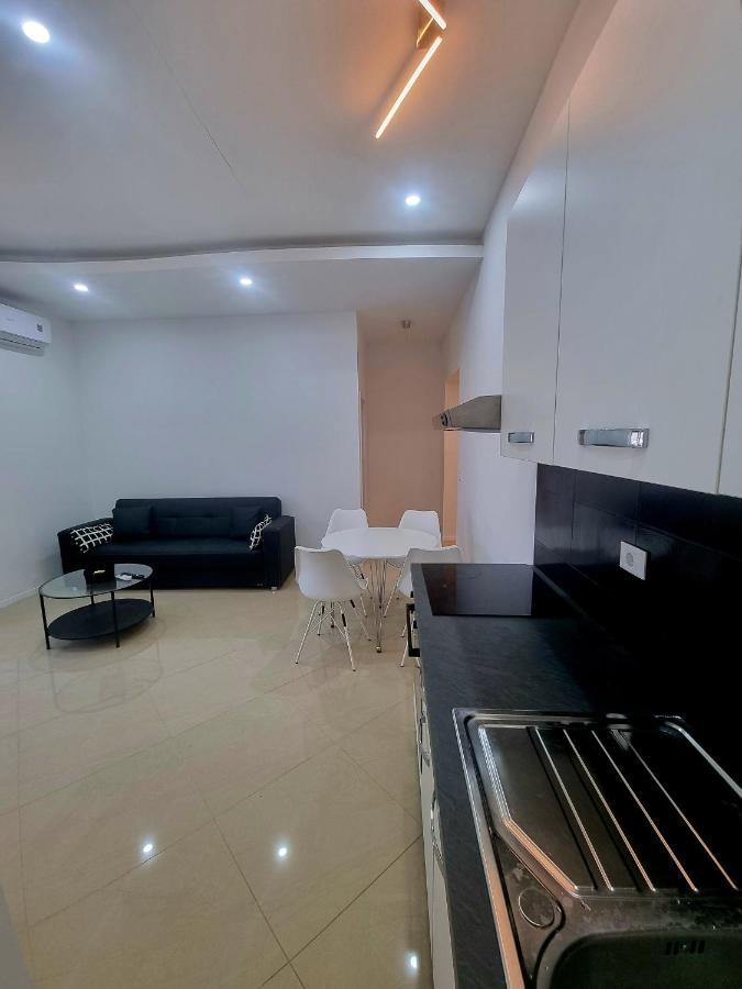 Bass Apartment Pula Extérieur photo
